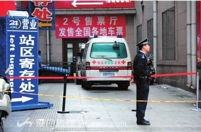 從北京車(chē)站割喉事件看X射線(xiàn)異物檢測機掃描制度